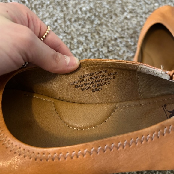 Sofft Kenni Genuine Leather Ballet Flats In camel  Size 7 - Picture 4 of 6
